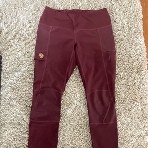 Fjallraven Abisko Trail Tights, Dark Garnet